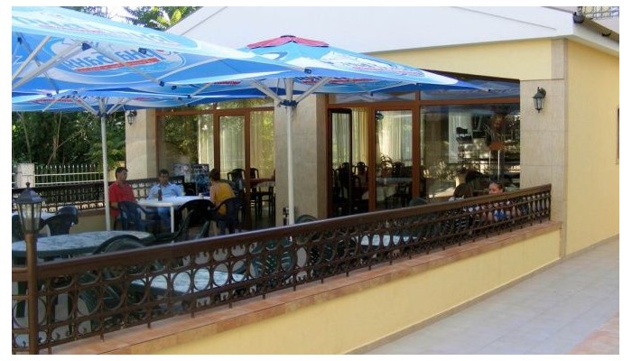 Hotel Naslada poza 5