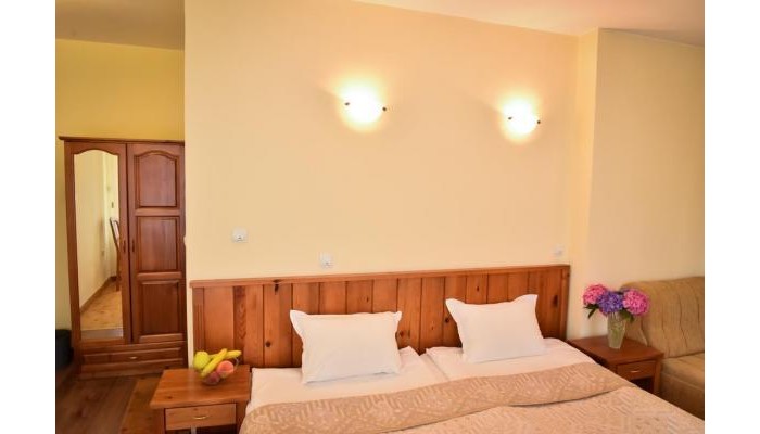 Family Hotel Lina poza 11