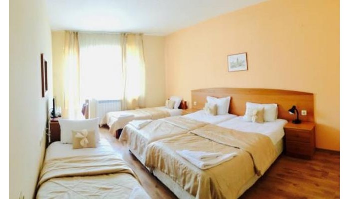 Hotel Pirina Club poza 6