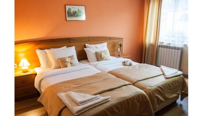 Hotel Pirina Club poza 3