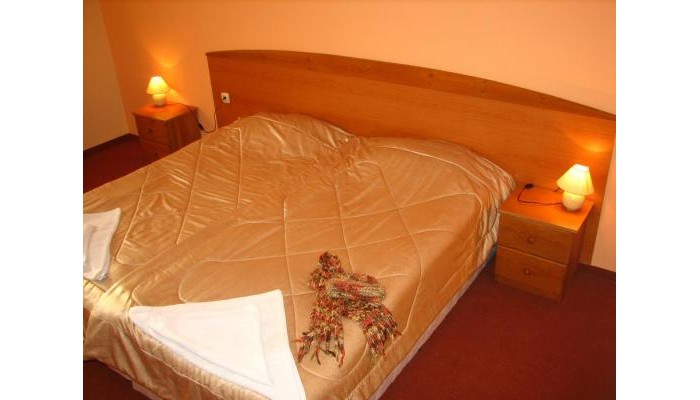 Hotel Pirina Club poza 2