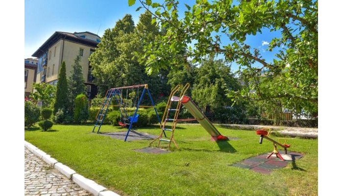 Bojur & Bojurland Apartment Complex poza 9