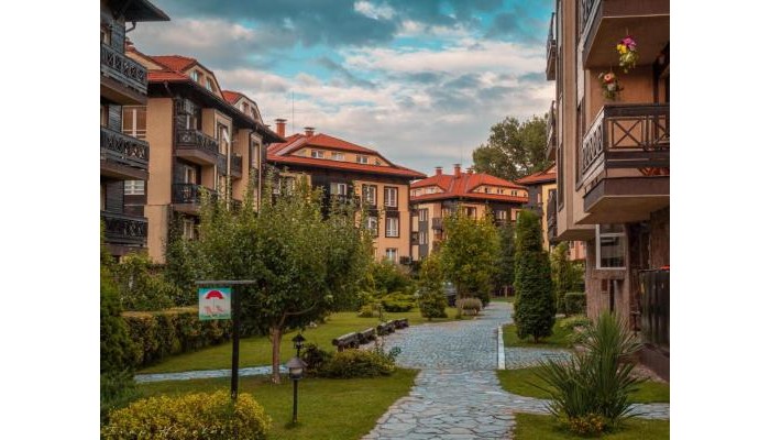 Bojur & Bojurland Apartment Complex poza 0