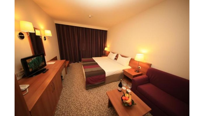 Hotel Four Points By Sheraton (Ex. Strazhite) poza 7