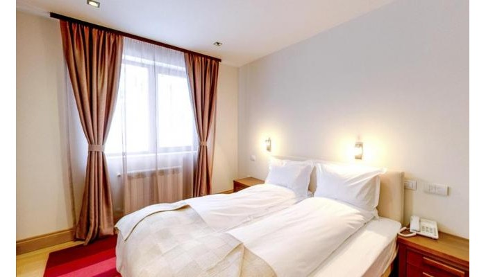 Hotel The Lodge poza 3