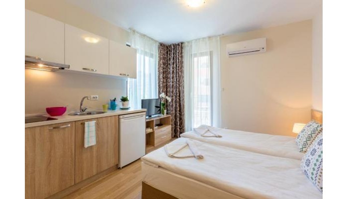 Apartments Flora poza 1