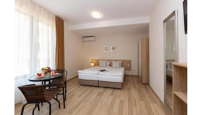 Apartments Flora poza 10