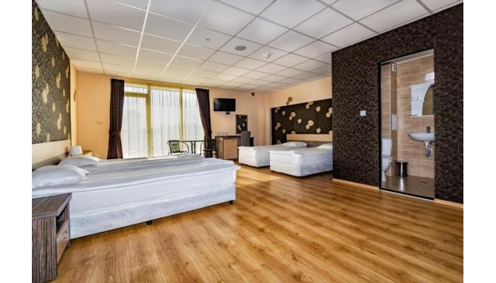 City Hotel poza 8