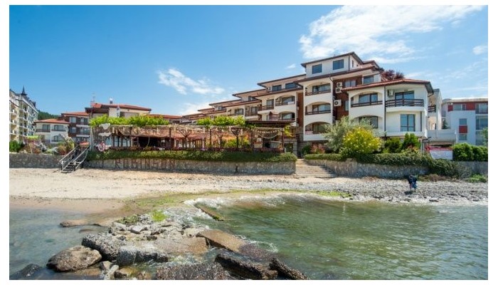 Robinson Apartments poza 3