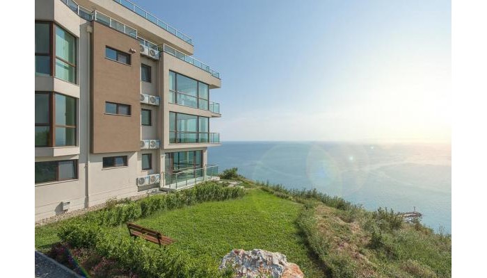 Hotel Calithea Kavarna poza 2