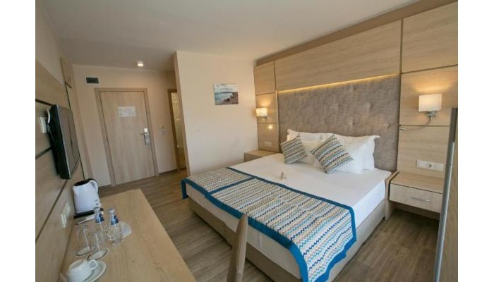 Royal Bay Resort poza 9