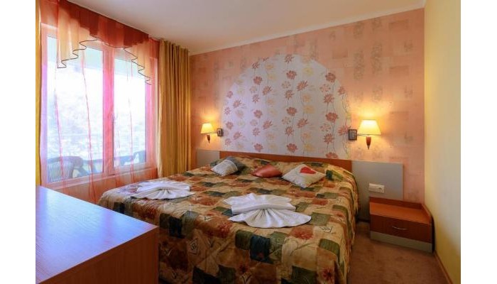 Evridika Apartments poza 3