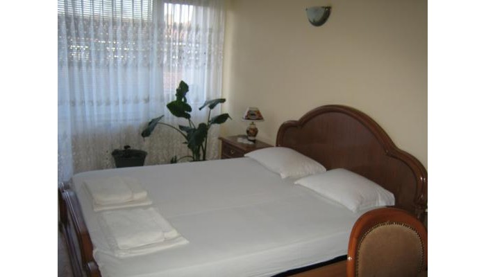 Hotel The White House Guest House poza 3