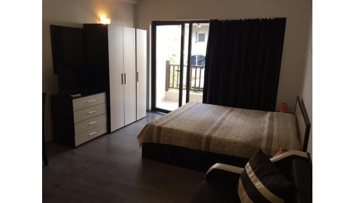 The White Houses Complex poza 3