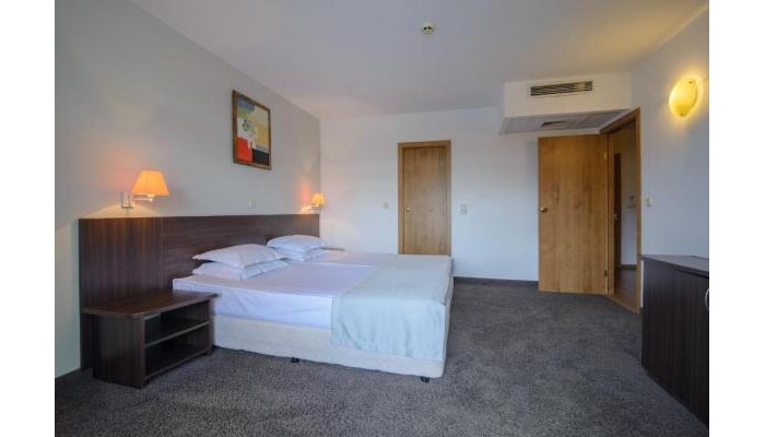 Hotel Madara Park poza 15