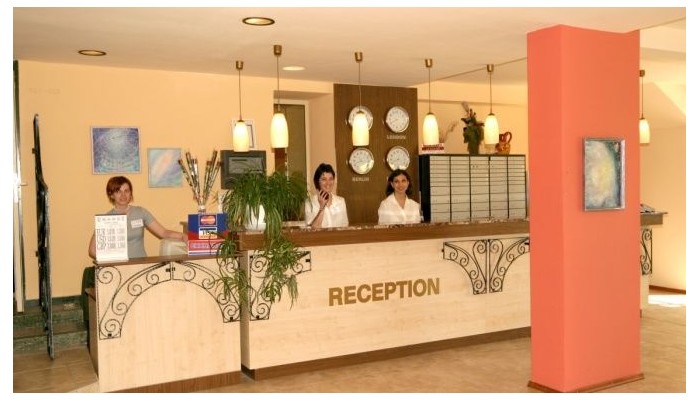 Hotel Tintyava poza 2