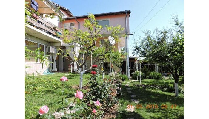 Vila Chasovnikarov poza 1