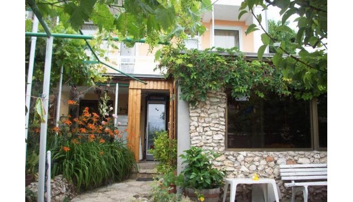 Vila Chasovnikarov poza 2