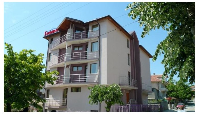 Family Hotel Favourite poza 0