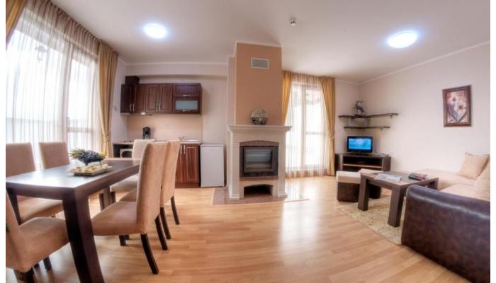 Complex Kamelia poza 4