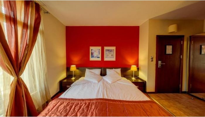 Hotel Famil poza 10