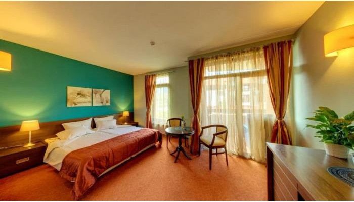 Hotel Famil poza 3