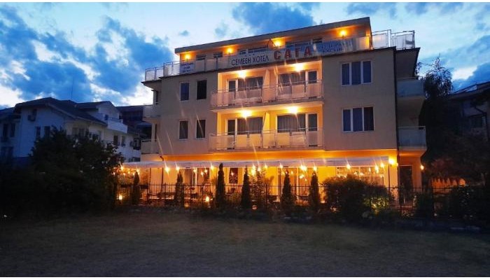 Family Hotel Saga poza 20