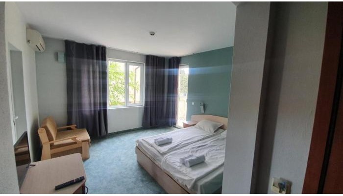 Family Hotel Saga poza 14