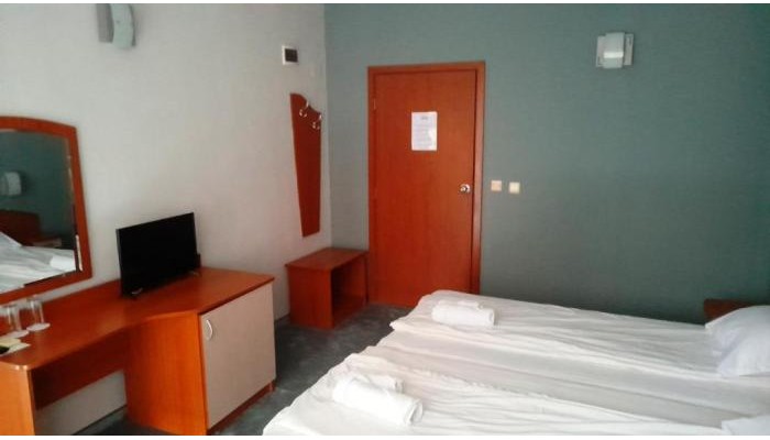 Family Hotel Saga poza 15