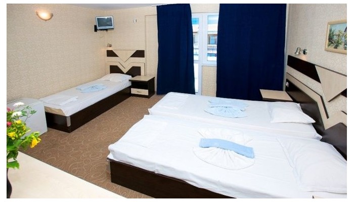 Family Hotel Elvira poza 14