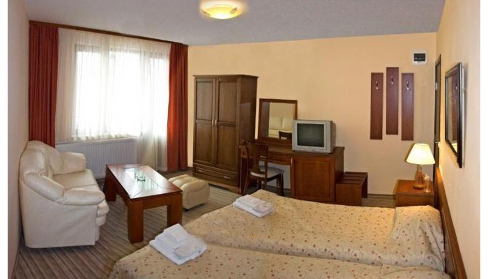 Family Hotel Zora poza 4