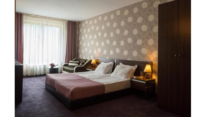 Complex Terra poza 3