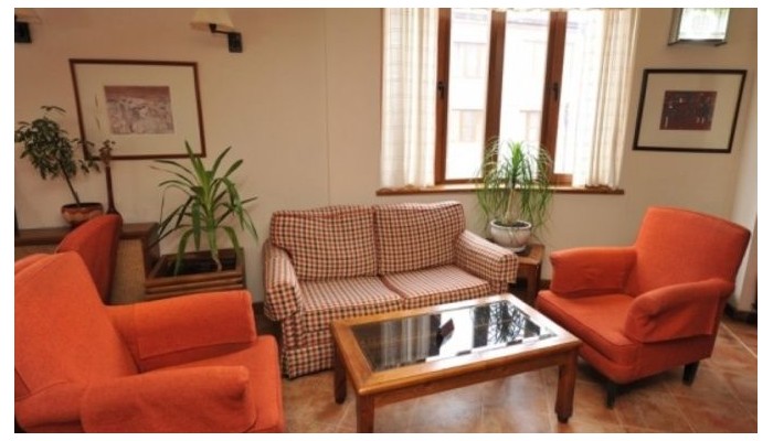 Hotel Razlog poza 15