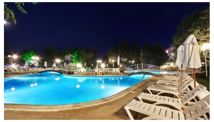Poza pentru Hotel Lebed 573-1483616988 Hotel Lebed poza 1