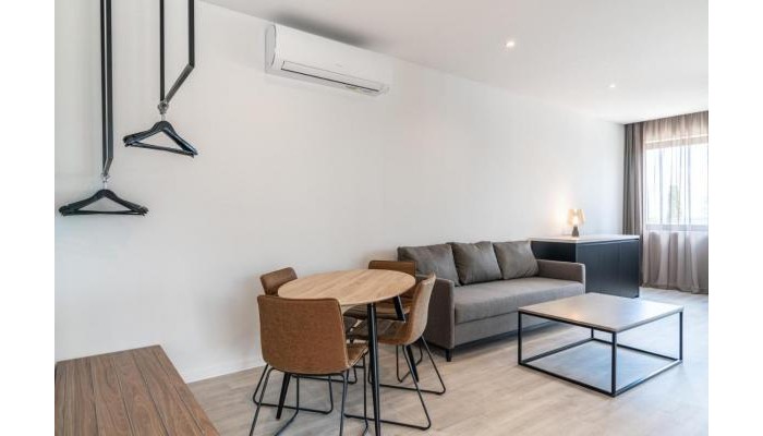 Hotel Primorski poza 18