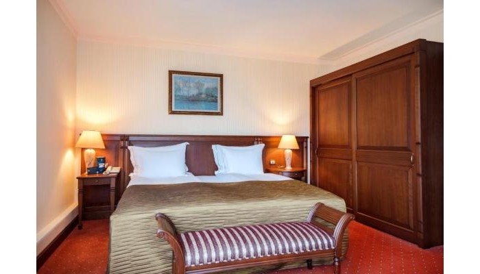Hotel “crystal Palace Boutique“ poza 6