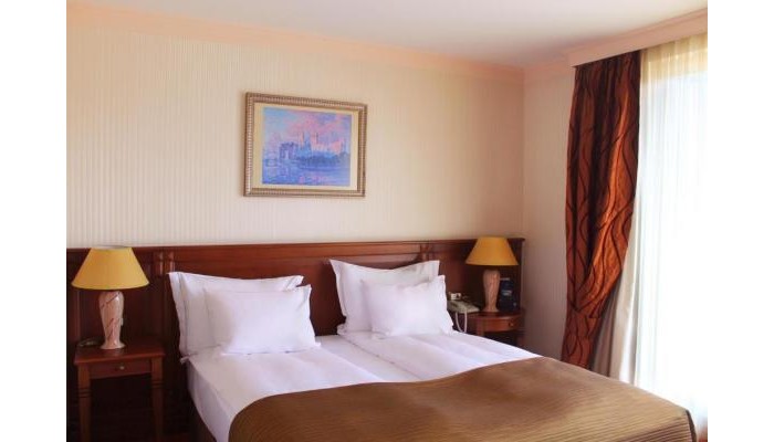 Hotel “crystal Palace Boutique“ poza 1