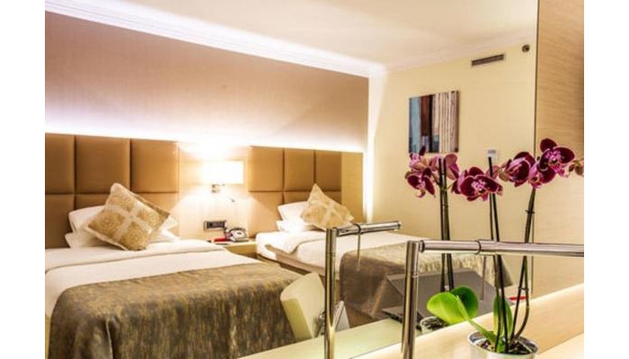 Hotel Ramada By Wyndham Sofia City Center poza 7