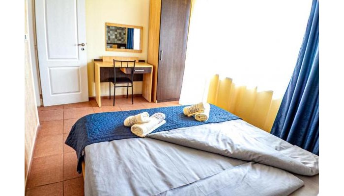 Favorit Aparthotel poza 3