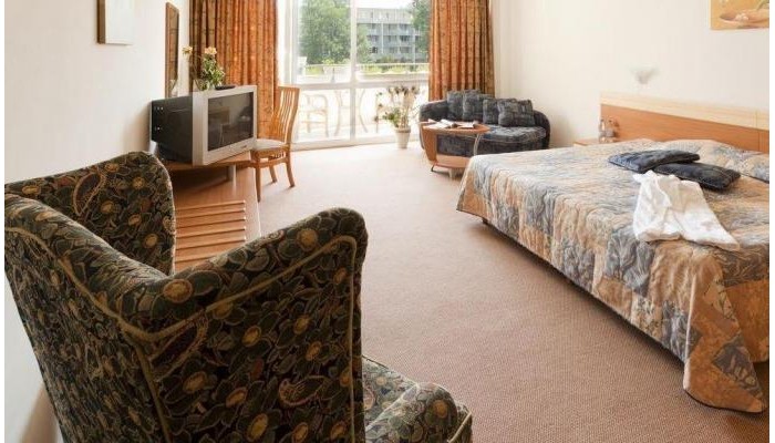 Hotel Flora Park poza 3