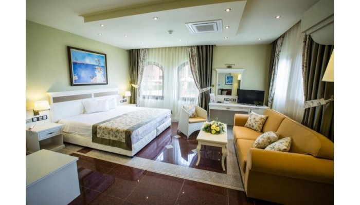 Hotel Helena Vip Villas & Suites poza 4