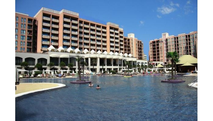 Royal Beach Apartments poza 0