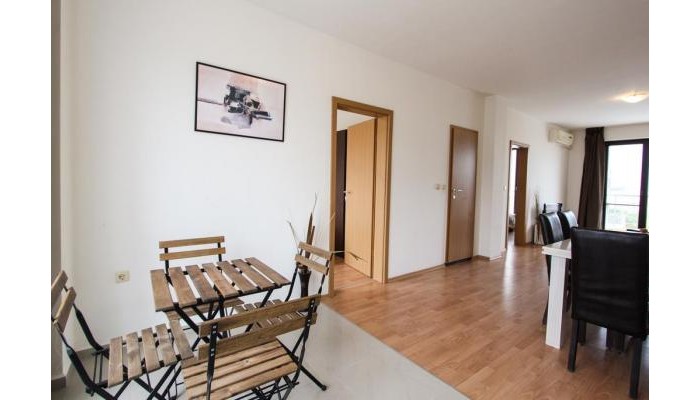 New Line Village Apartments poza 4