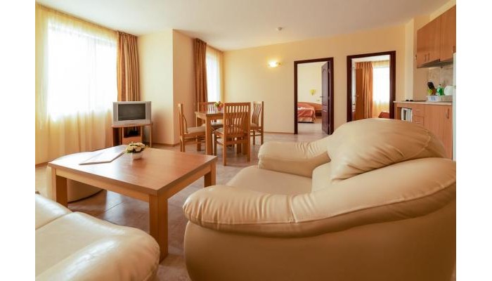 Rose Village poza 12