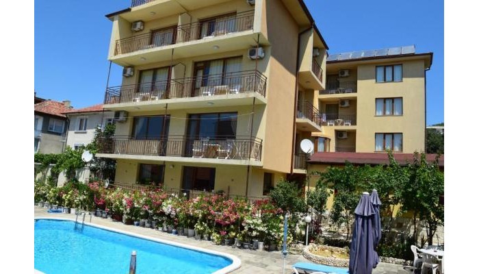 Family Hotel Chris poza 1