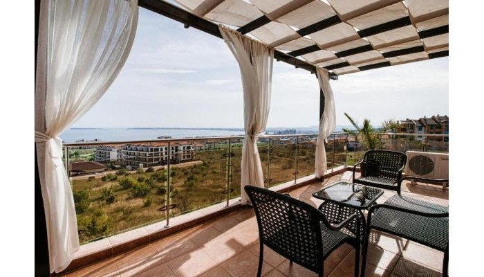 Red Iguana Hotel poza 13