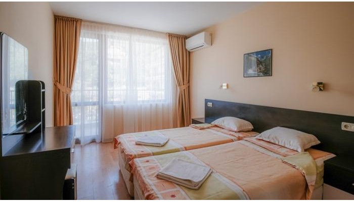 Red Iguana Hotel poza 7