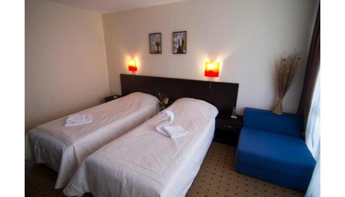 Tropics Hotel poza 1