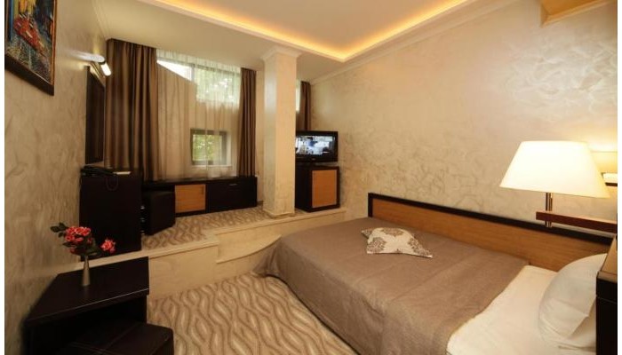 Casino & Hotel Efbet poza 1