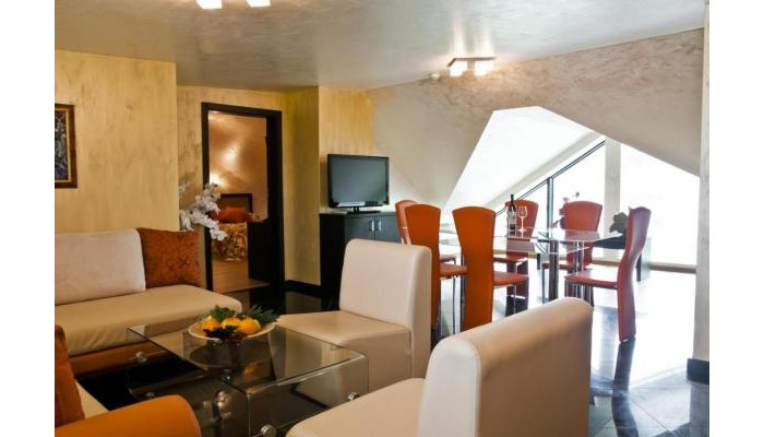 Casino & Hotel Efbet poza 2